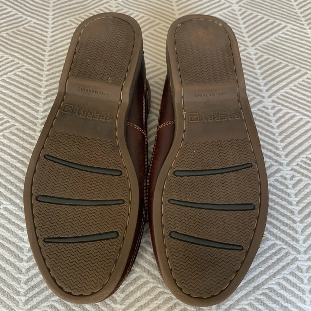 Mens Sperry leather loafers size 10.5 wide
